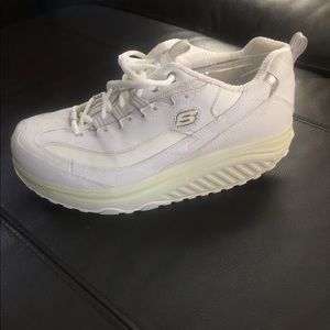Sketchers Shape Up’s Size 8 Worn Once